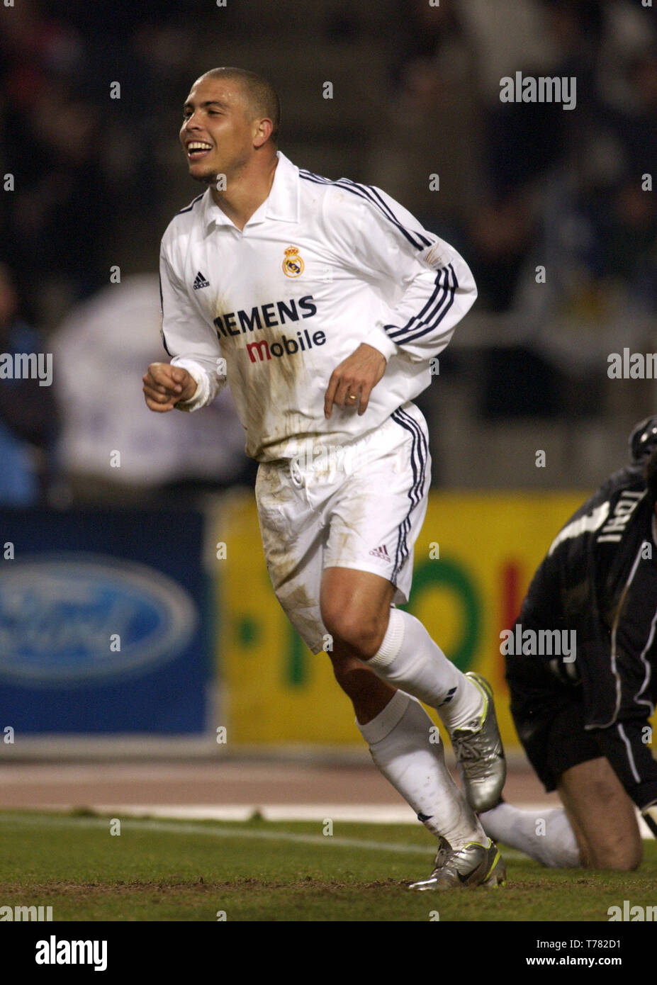 Ronaldo nazario hi-res stock photography and images - Alamy Ronaldo nazario hi-res stock photography and images - Alamy