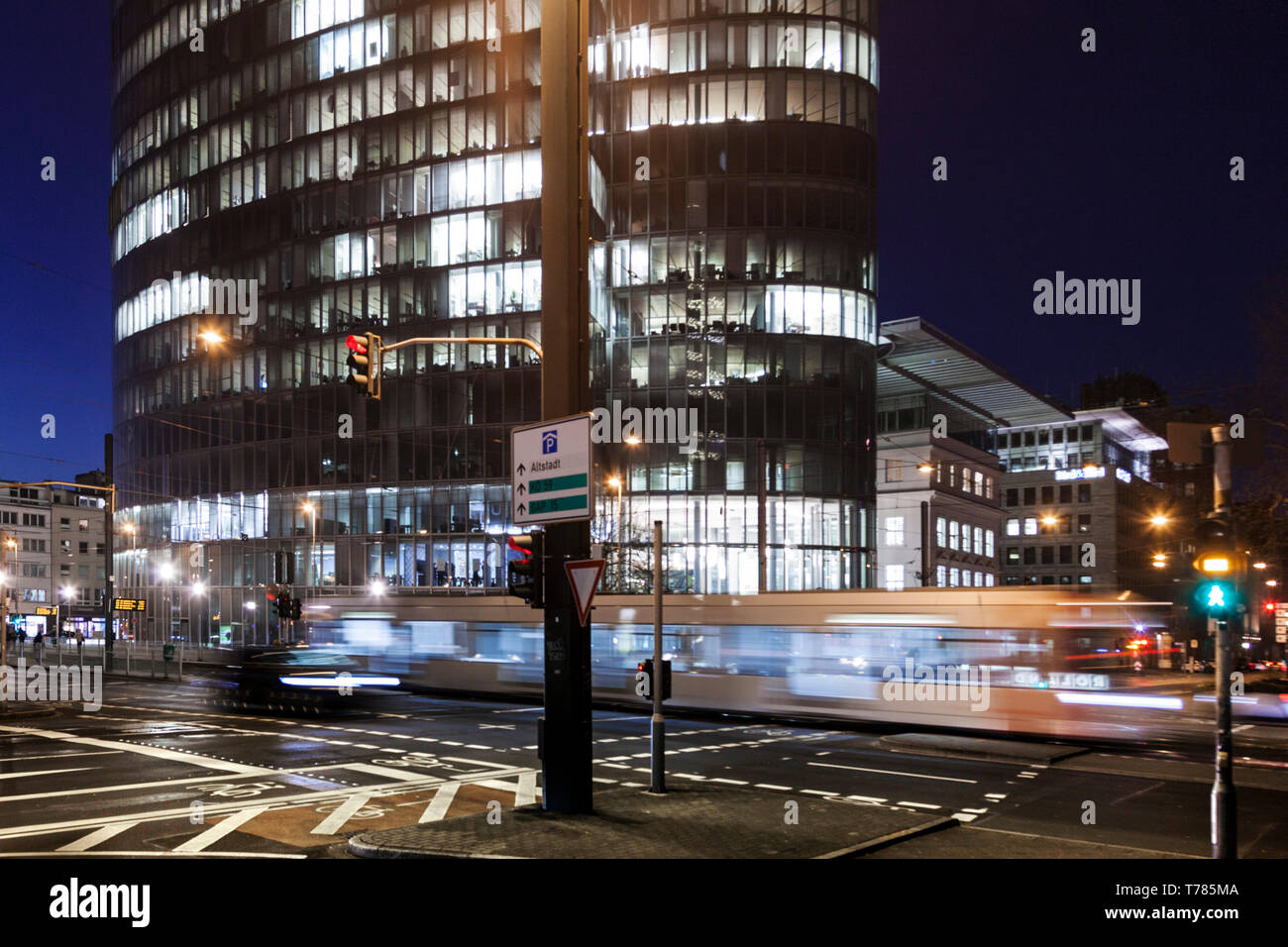 Duesseldorf germany tram hi-res stock photography and images - Alamy