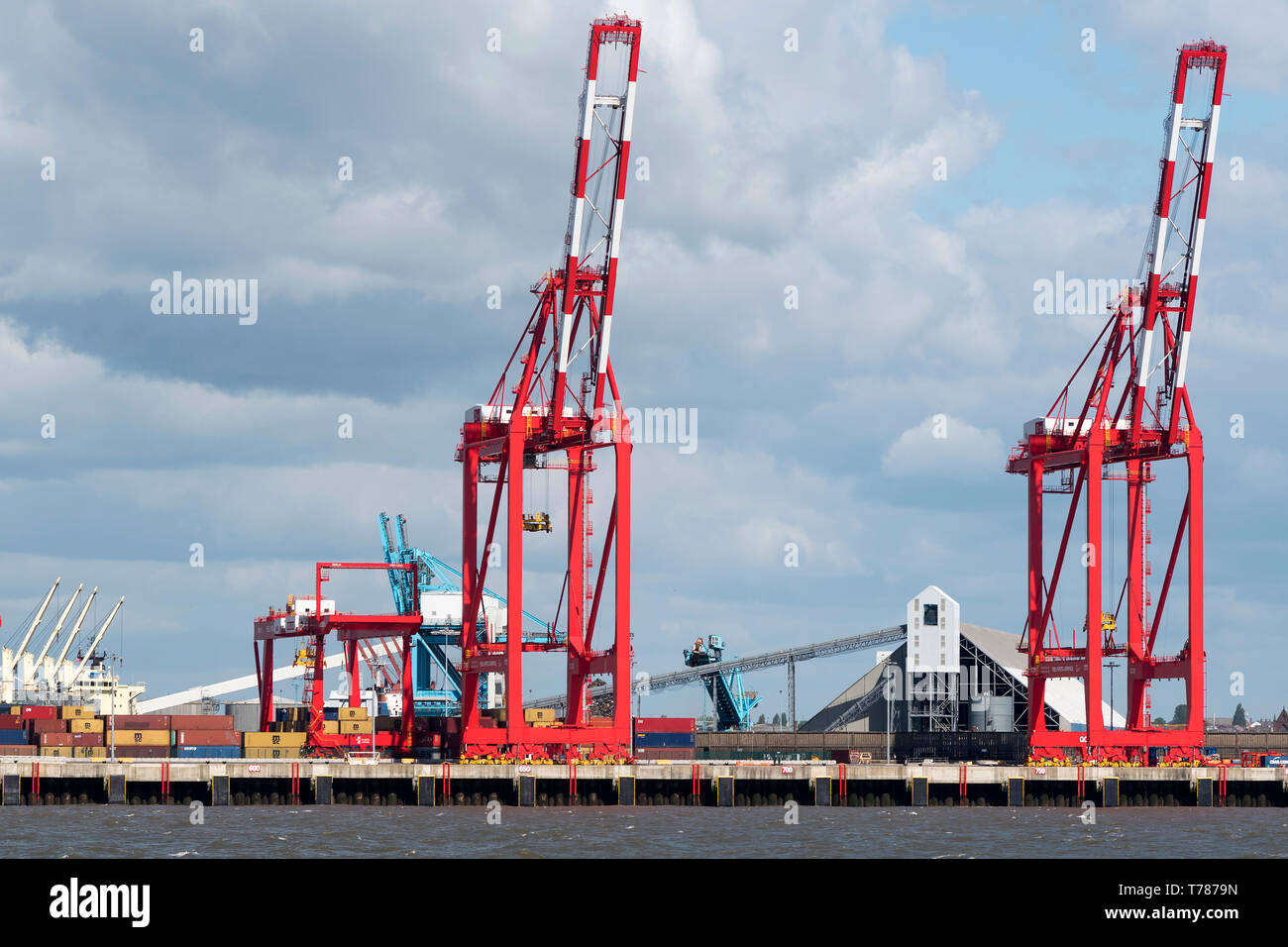 Liverpool seaforth docks hires stock photography and images Alamy