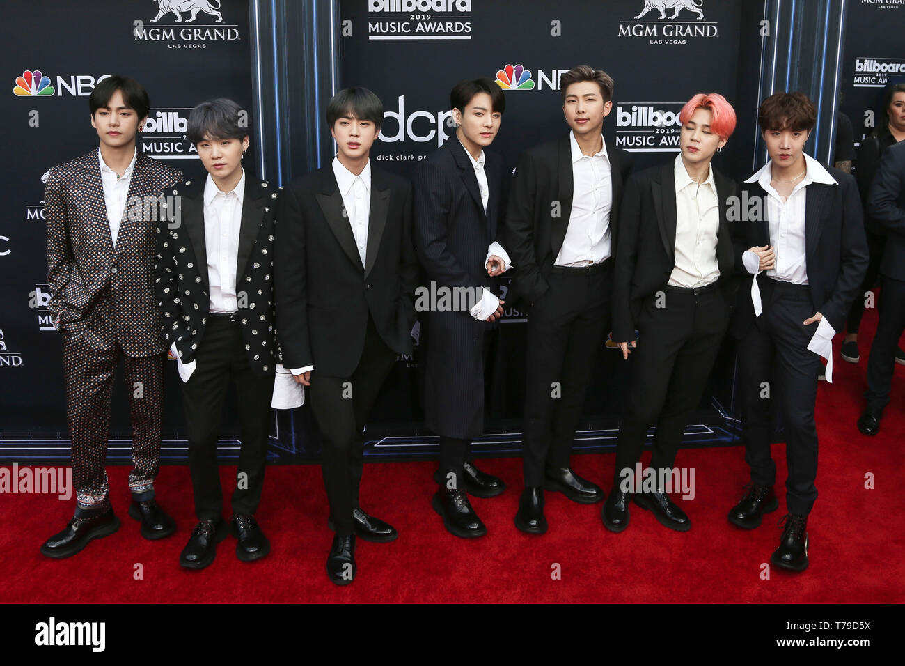Bts 2019 hi-res stock photography and images - Alamy