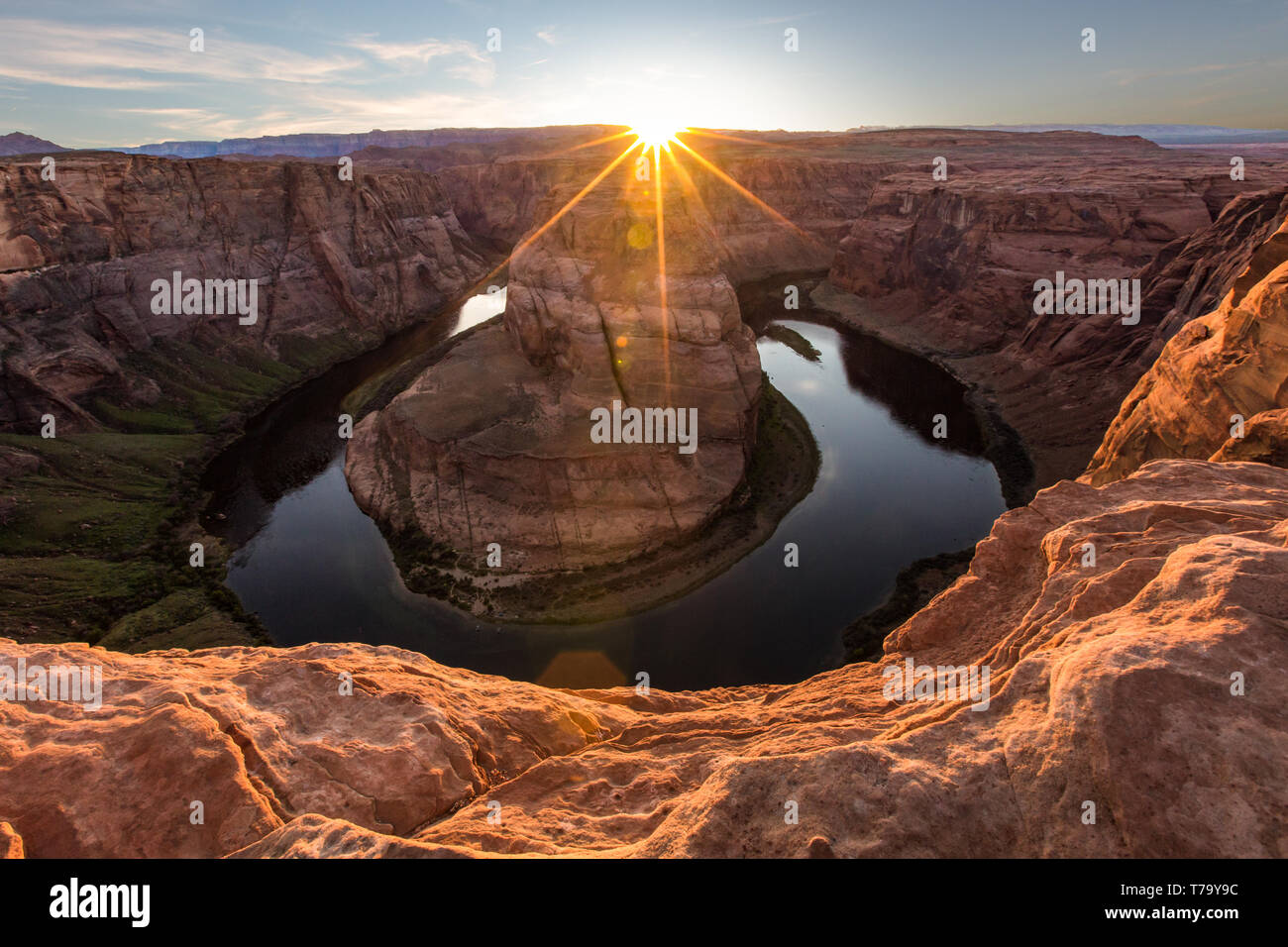 Bend dam hi-res stock photography and images - Alamy