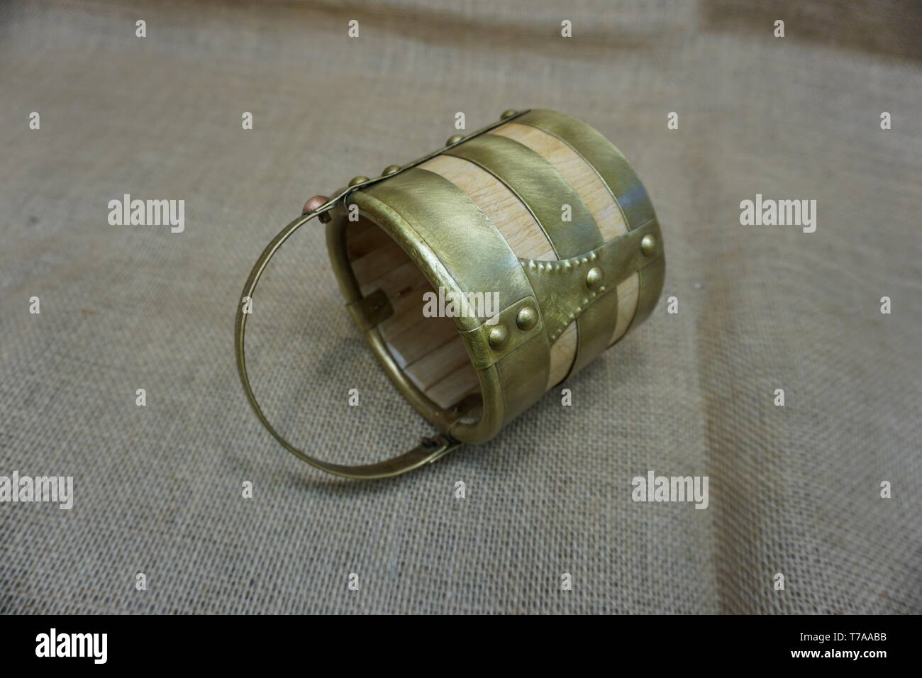 anglo saxon mead hall drinking bucket from baginton, Warwickshire