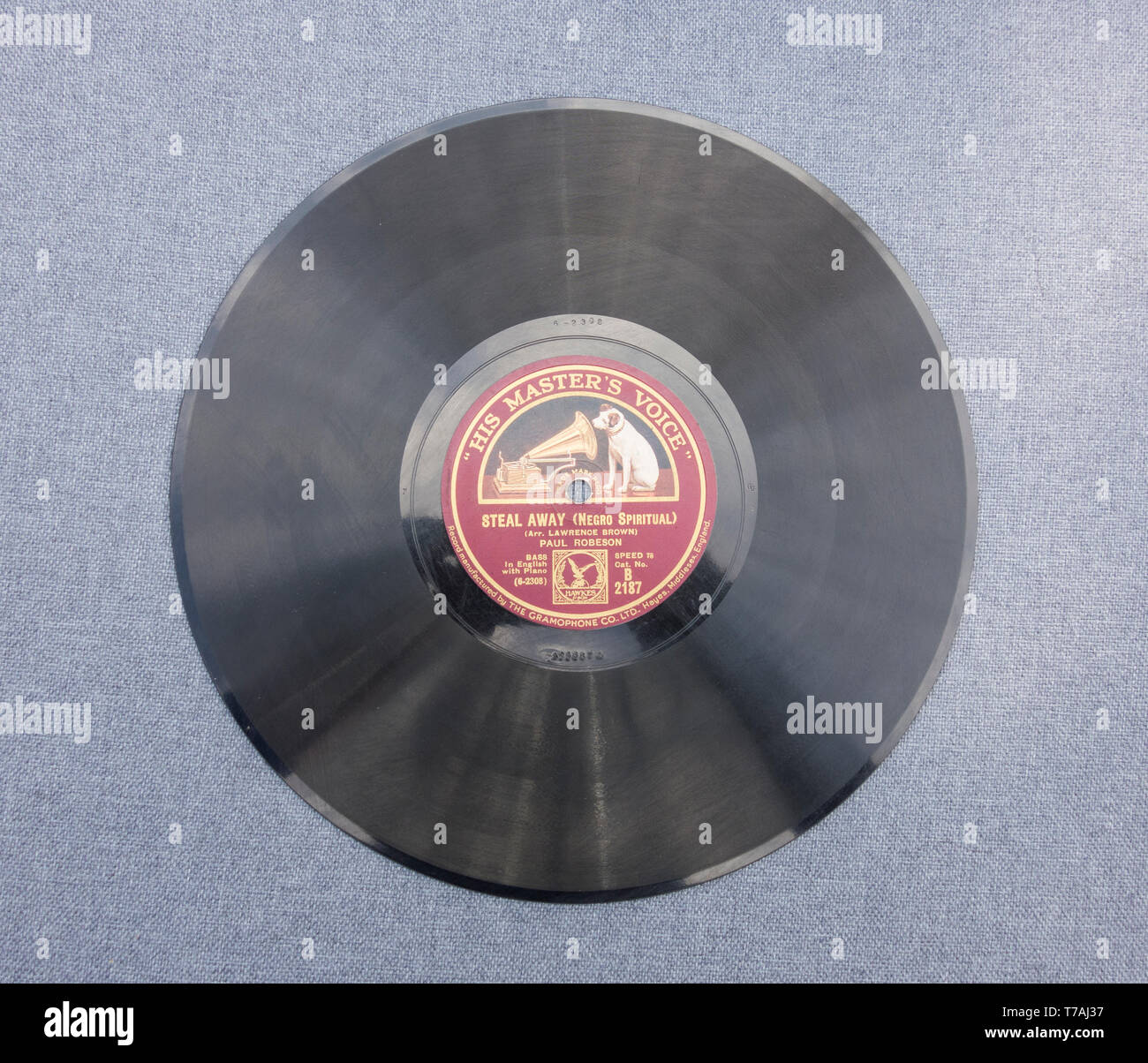 Recording of Steal Away (Negro Spiritual) by Paul Robson on the His Master's Voice record label Stock Photo