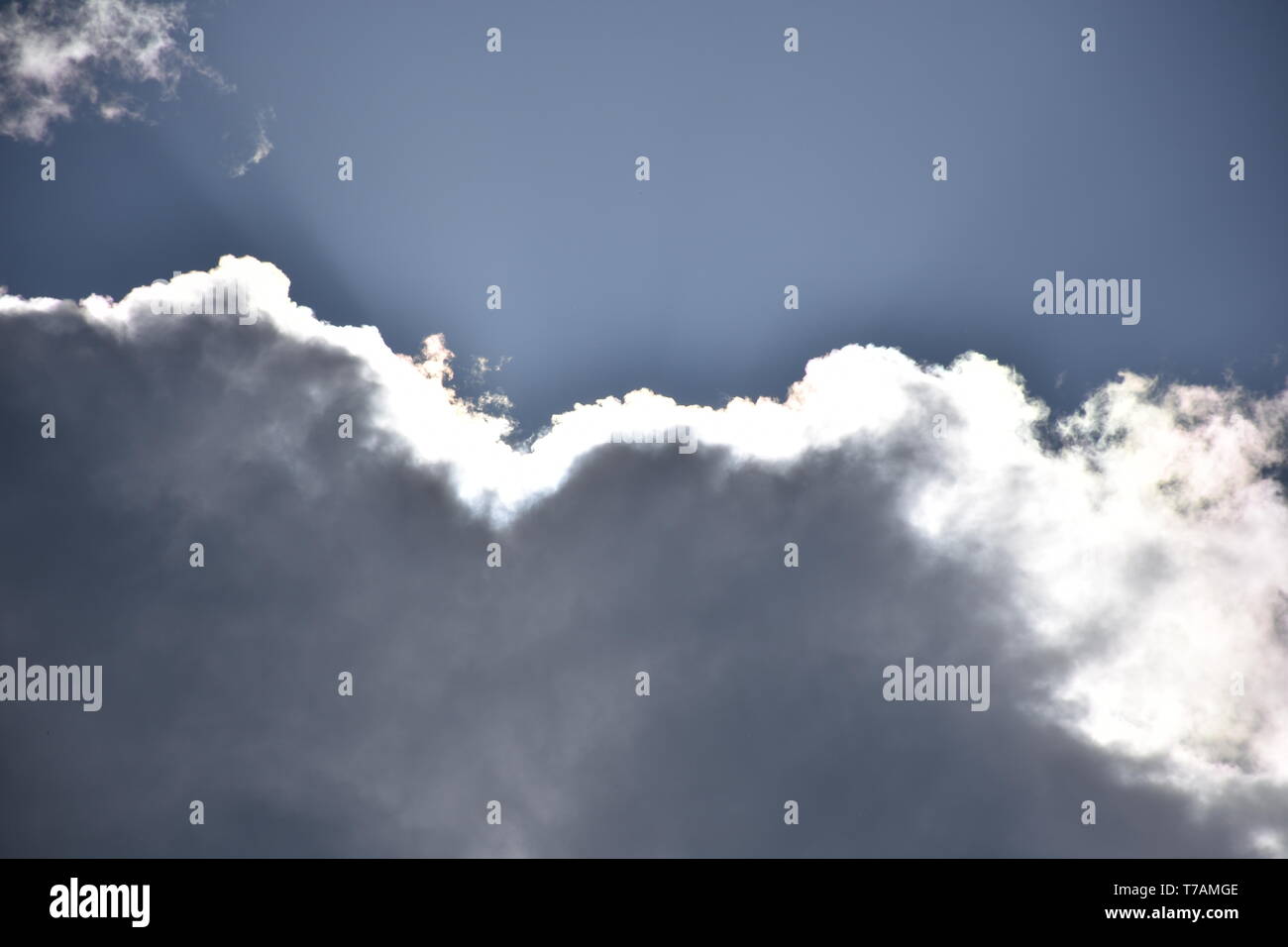 Wolke, Wolken, Wolkenstimmung, Sonne, Sonnenstrahlen, Licht, Schatten, Stimmung, Himmel, Wetter, Wetterumschwung, Natur, Umwelt, Jahreszeit, Tag, Damp Stock Photo