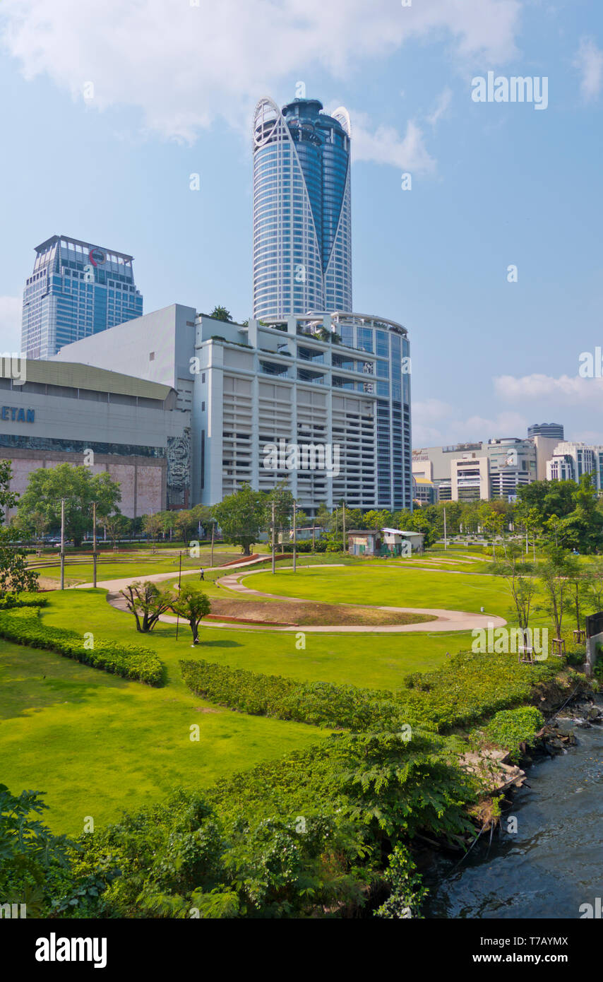Pathumwananurak Park, Pathum Wan district, Bangkok, Thailand Stock Photo Alamy