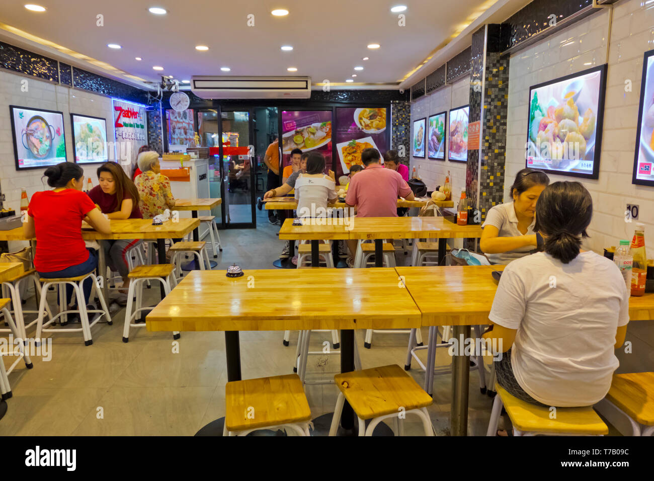 Bangkok Wan Ton Noodle, Pratunam market, Soi 19, Ratchathewi, Bangkok, Thailand Stock Photo