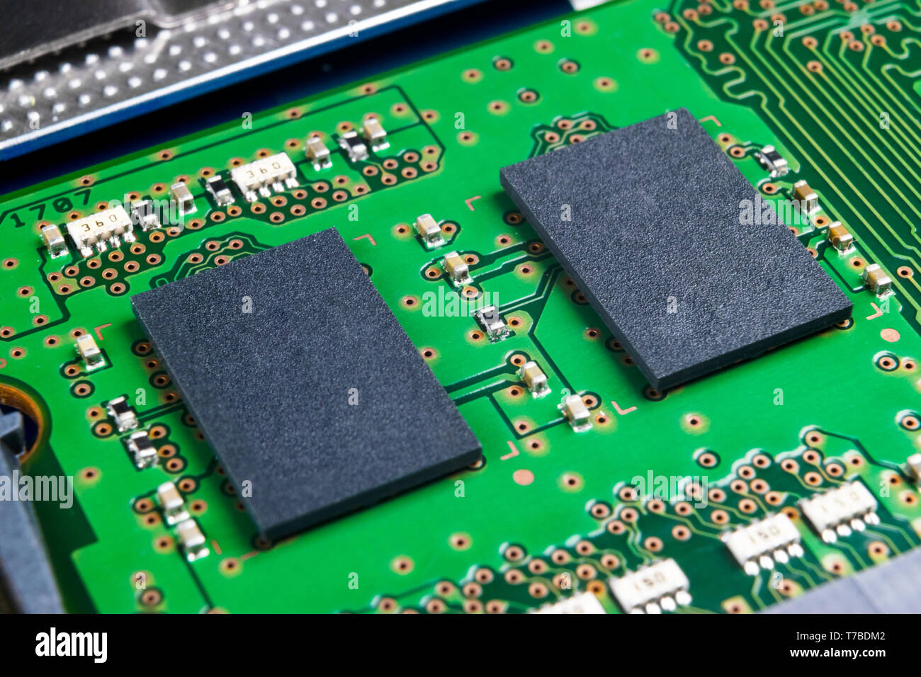 Microchip microchips micro resistors hi-res stock photography and ...