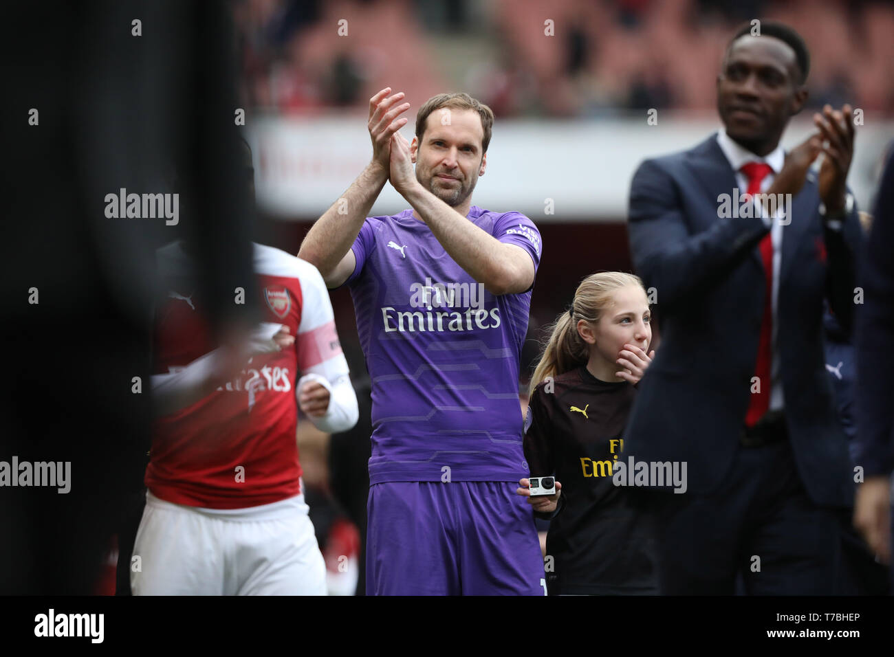 London, UK. 05th May, 2019. Petr Cech (A) thanks the fans as he finishes his career at Arsenal. The Emirates Stadium, London, UK on May 5, 2019. **Editorial use only, license required for commercial use. No use in betting, games or a single club/league/player publications** Credit: Paul Marriott/Alamy Live News Stock Photo