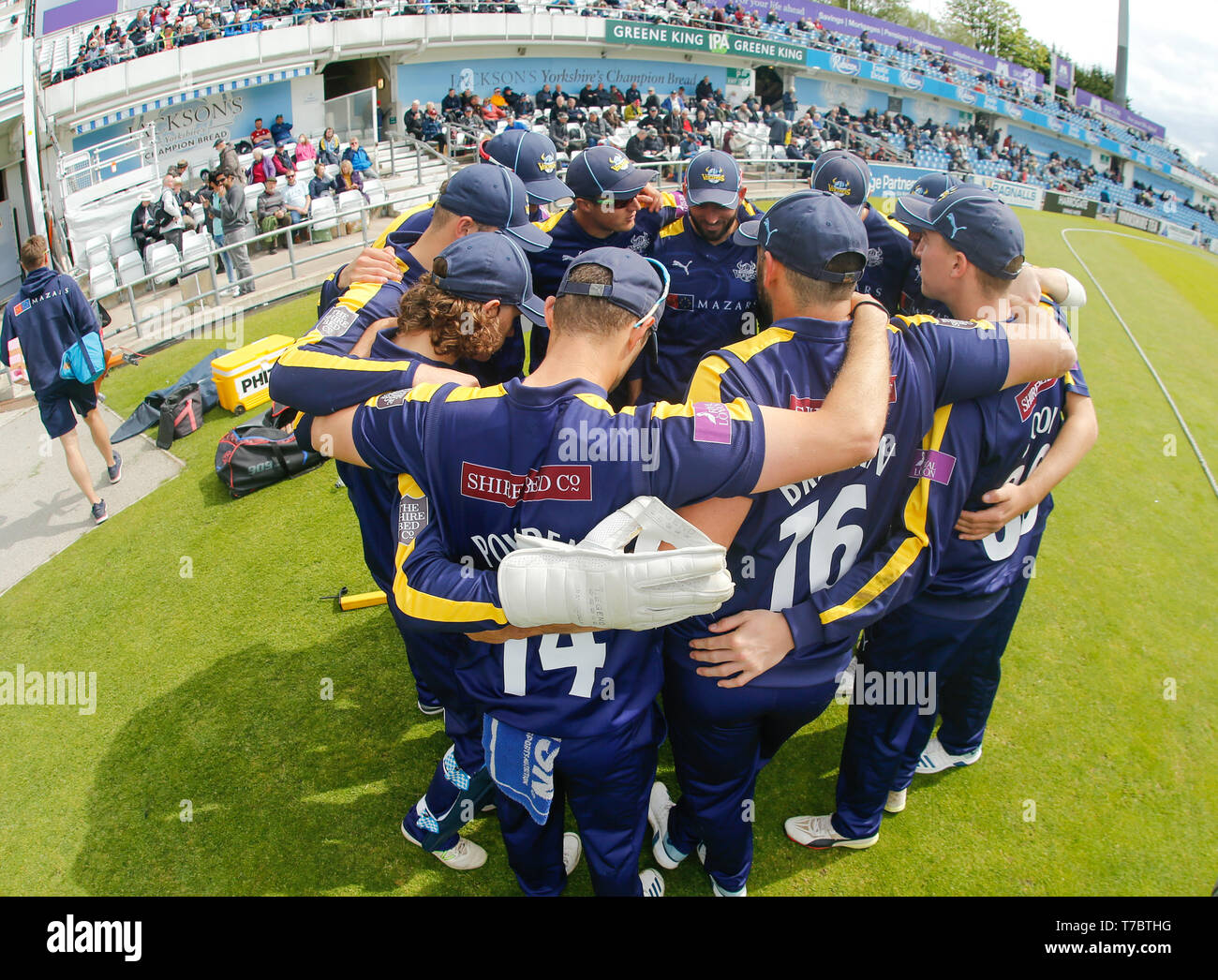 Emerald Headingley Stadium, Leeds, West Yorkshire, UK. 6th May 2019. Yorkshire Vikings Team huddle ahead of the Royal London One Day Cup match Yorkshire Viking vs Durham Lions at Emerald Headingley Stadium, Leeds, West Yorkshire. Credit: Touchlinepics/Alamy Live News Stock Photo