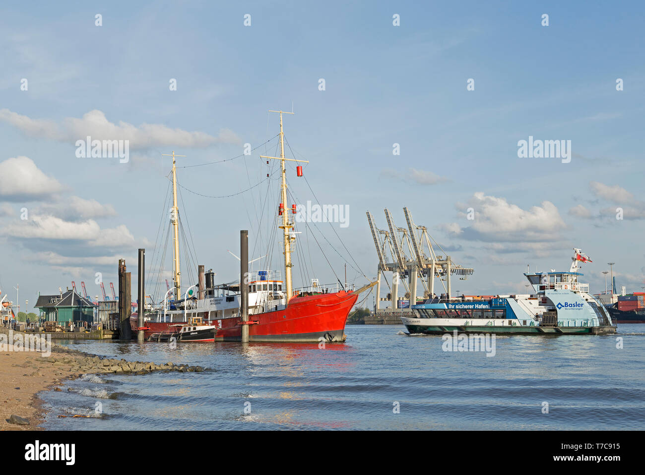 lightship Elbe 3, Oevelgoenne and Container Terminal Burchardkai, Hamburg, Germany Stock Photo