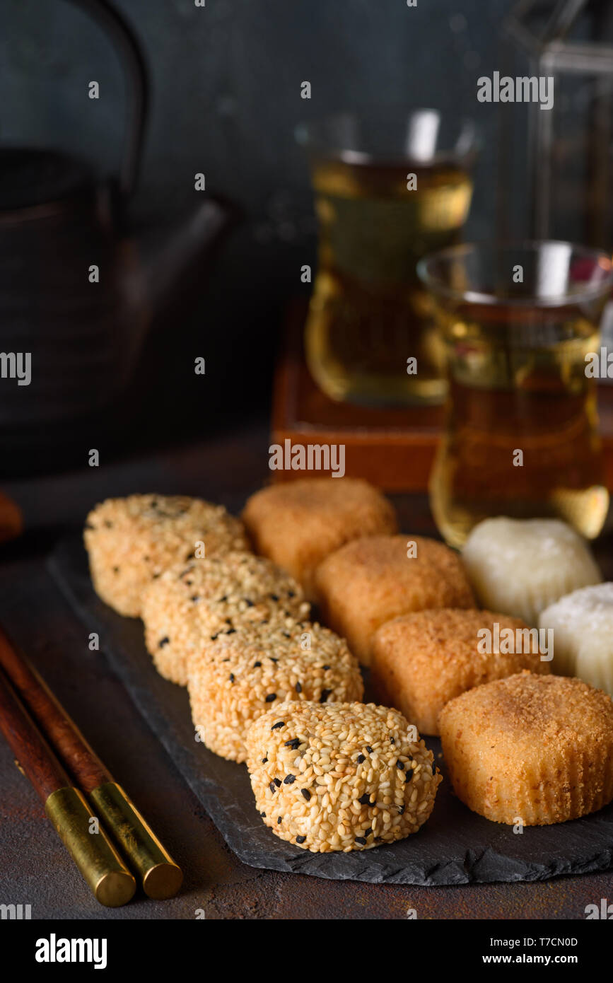 Mochi traditional japanese rice dessert Stock Photo Alamy