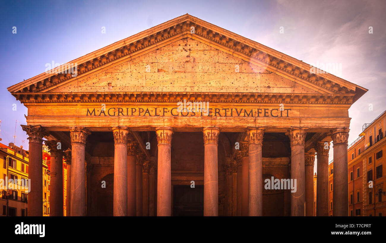 pantheon-in-rome-one-of-the-main-landmarks-in-europe-rome-italy