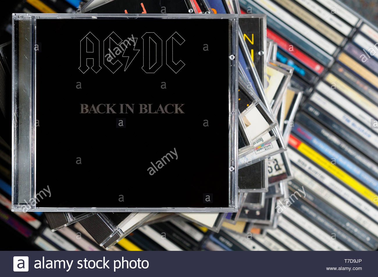 Cd Covers Back And Front High Resolution Stock Photography And Images Alamy Cd Covers Back And Front High Resolution Stock Photography And Images Alamy