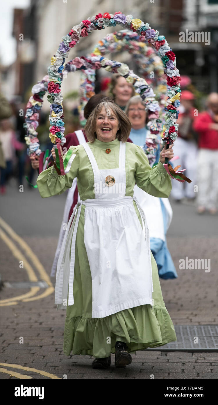 Lewes garland day hires stock photography and images Alamy