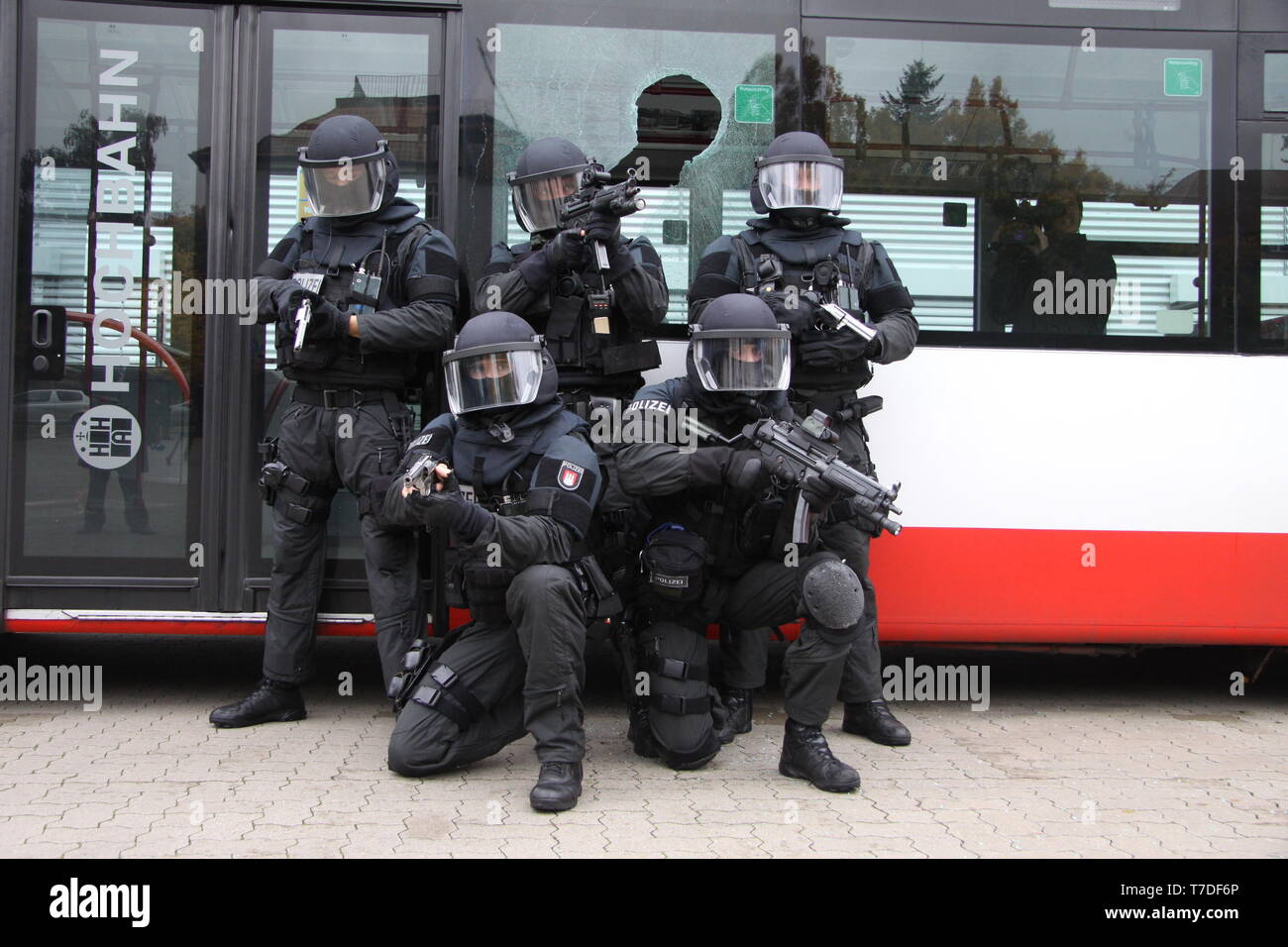 Einsatzkommando hires stock photography and images Alamy