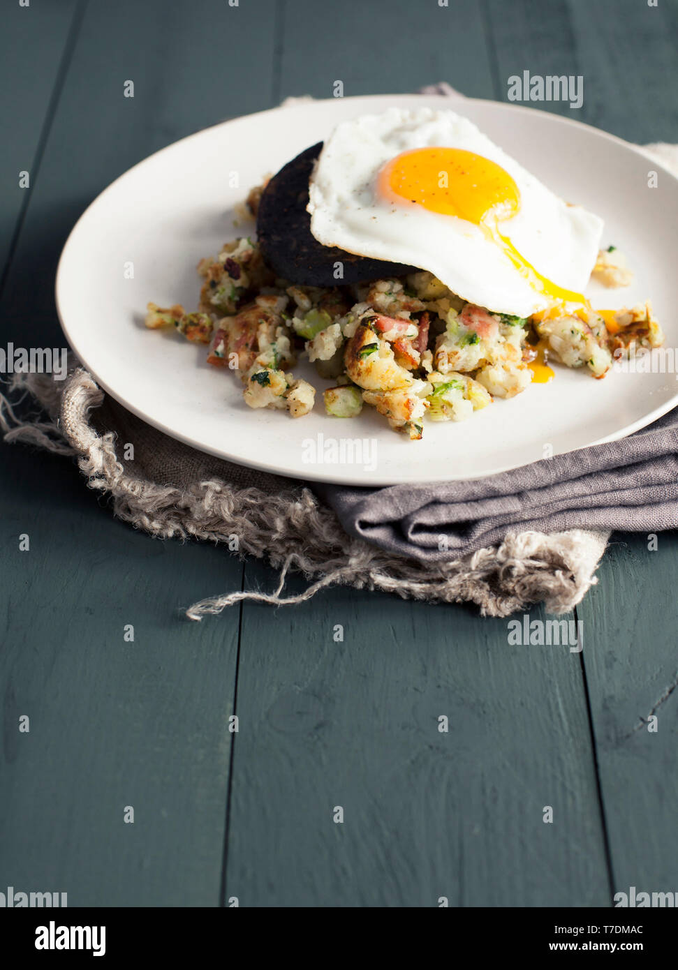 Bubble squeak egg hires stock photography and images Alamy