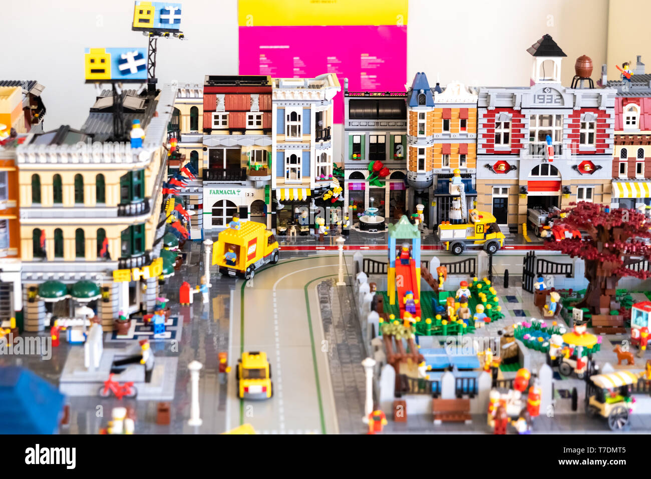 Valencia, Spain - April 13, 2019: Top view of a recreation with Lego  figures of a city with buildings and streets Stock Photo - Alamy