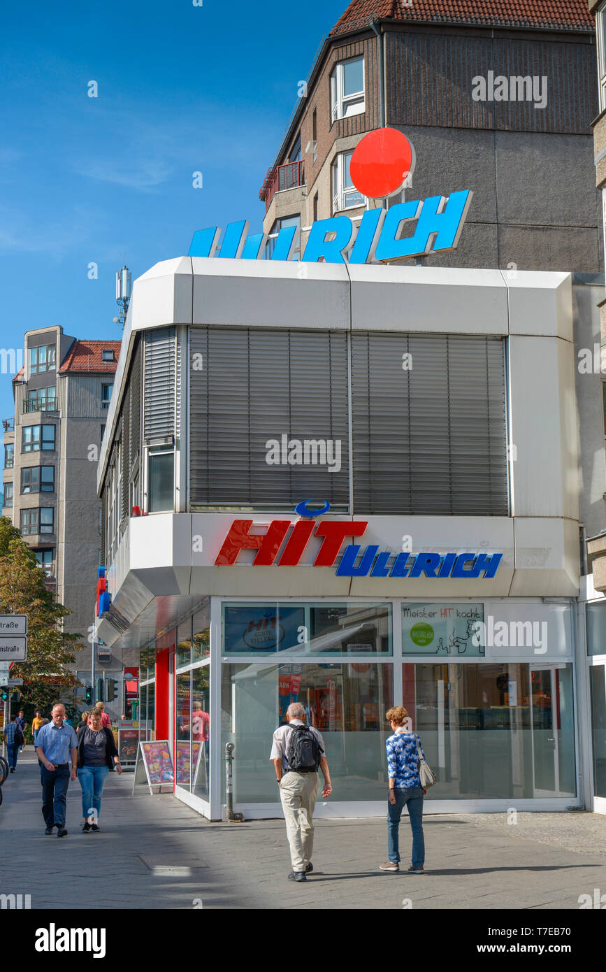 Supermarkt Hit Ullrich, Mohrenstrasse, Mitte, Berlin, Deutschland Stock