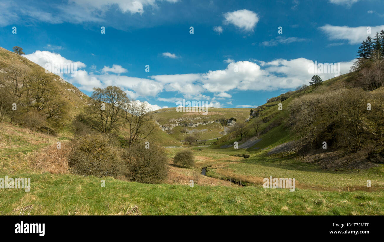 Views over Trollerdale from the path to Troller's Gill near Appletreewick, Yorkshire Dales Stock Photo