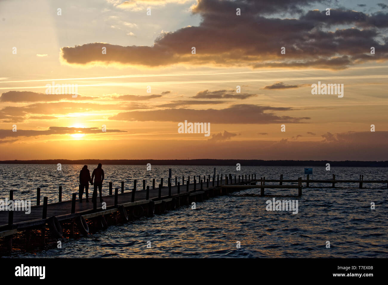 Walking the jetty hi-res stock photography and images - Alamy