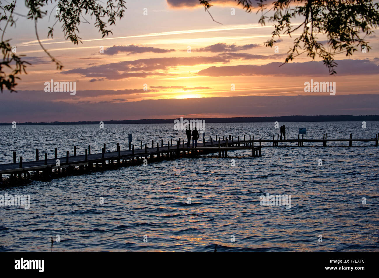 Walking the jetty hi-res stock photography and images - Alamy