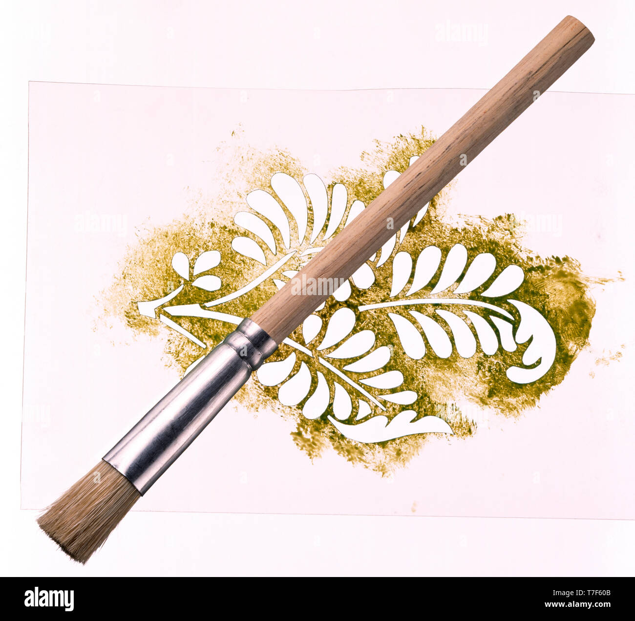 Stencil brush paint hires stock photography and images Alamy