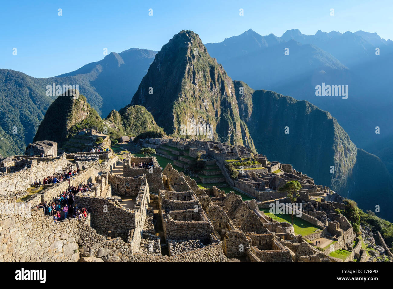 Machu picchu sunrise people hi-res stock photography and images - Alamy