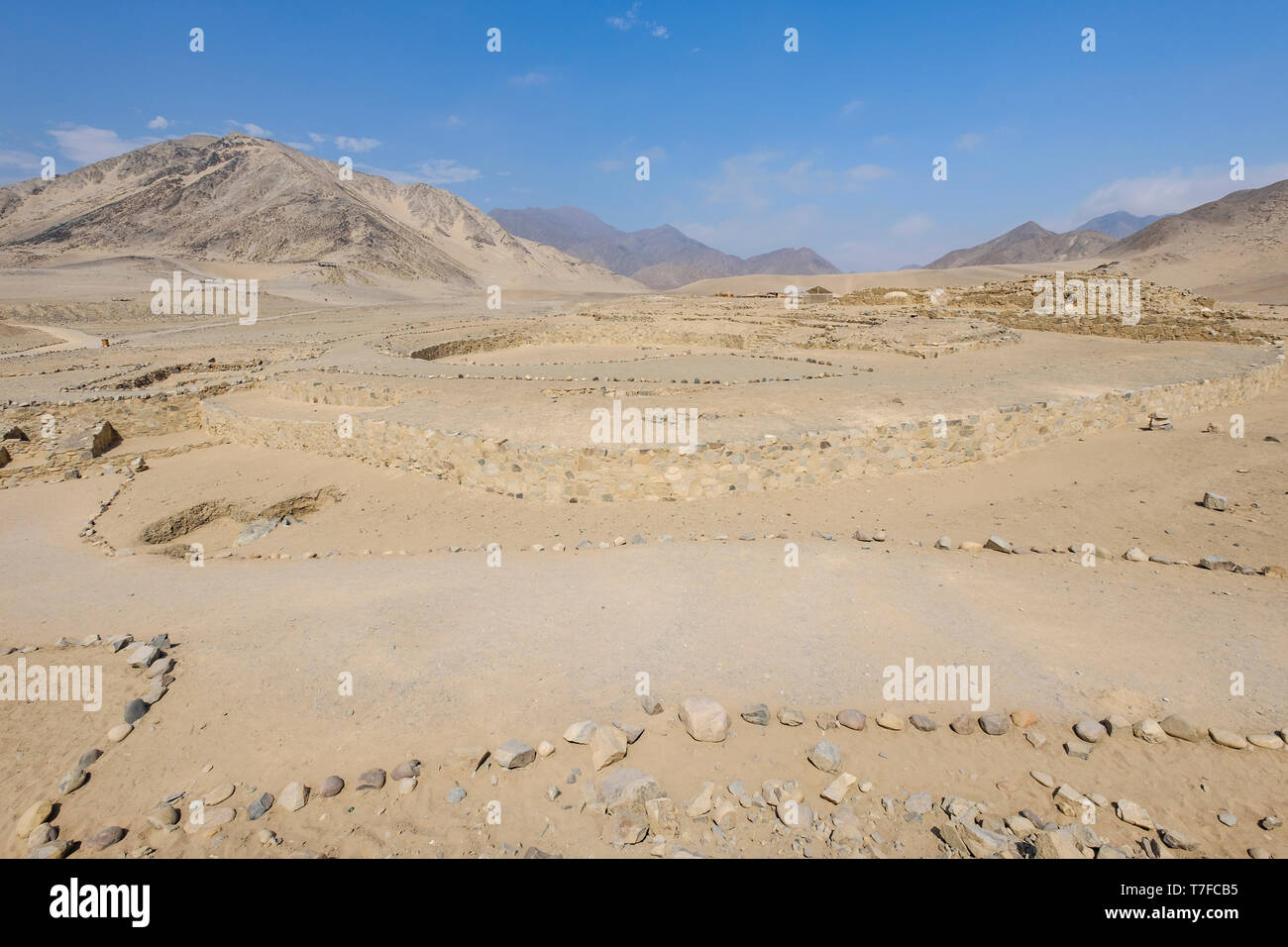 Caral Map The archaeological site of The Sacred City of Caral (or Caral-Supe ...