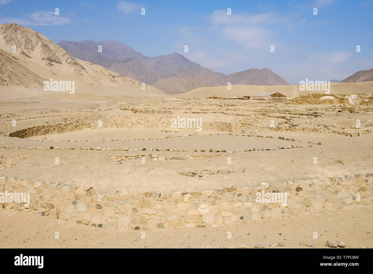 Caral Map The archaeological site of The Sacred City of Caral (or Caral-Supe ...