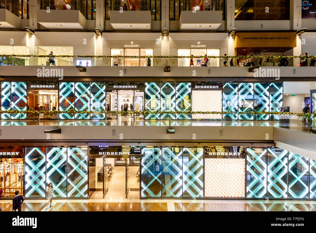 People shopping burberry store hi res stock photography and images Alamy