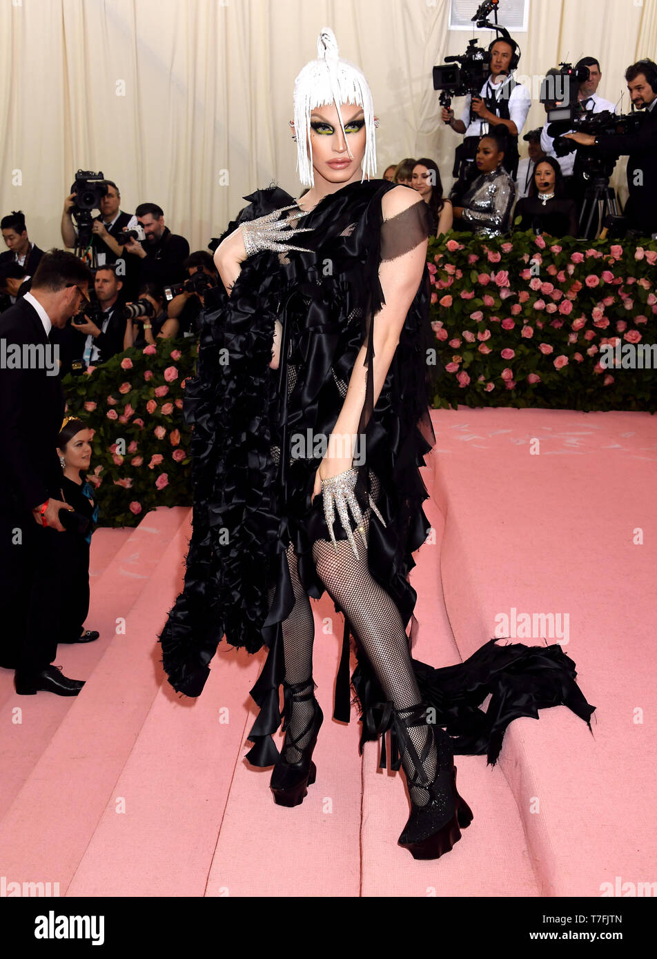 Aquaria Attending The Metropolitan Museum Of Art Costume Institute Benefit Gala 2019 In New York 