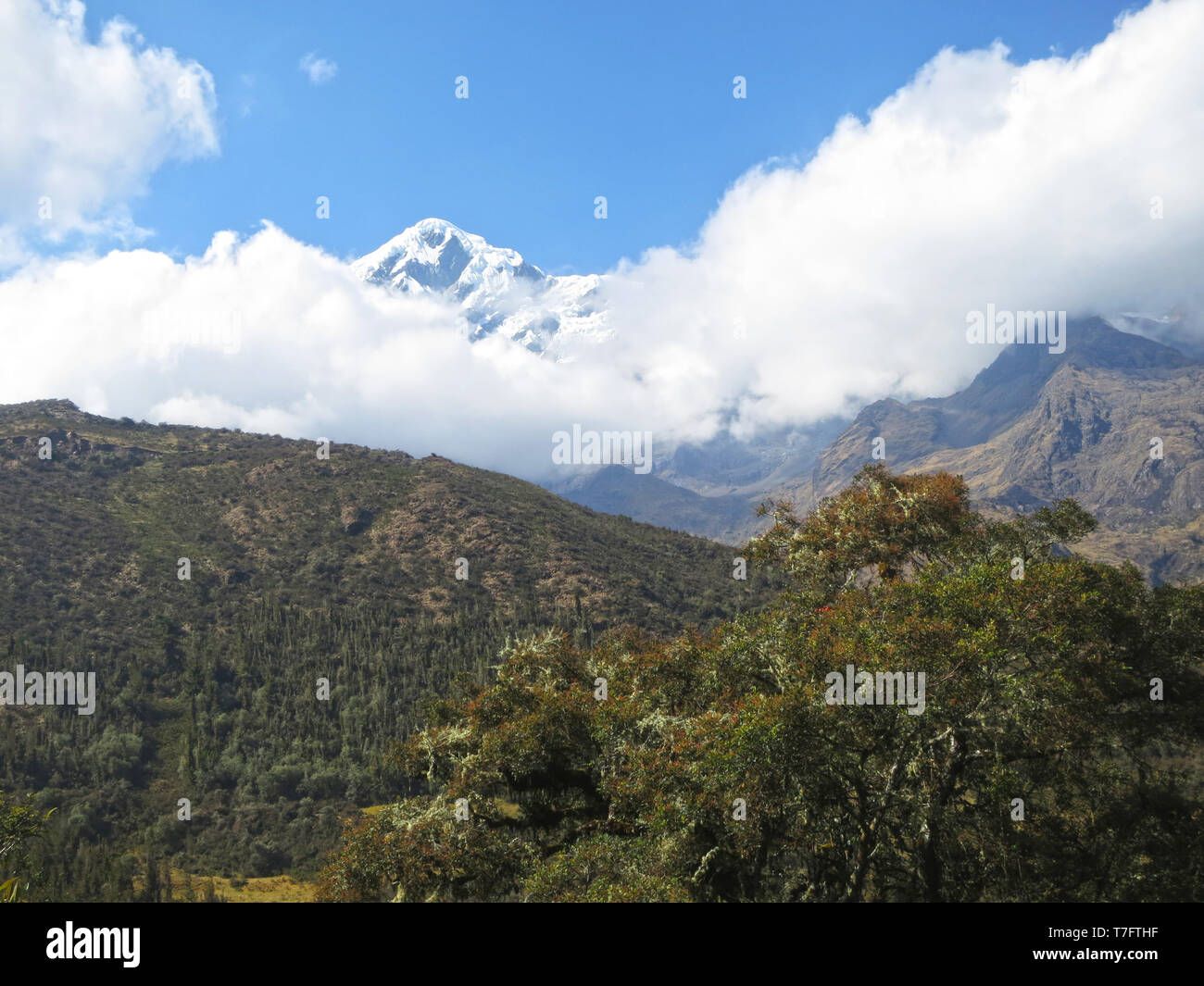 Andean mountain peak hi-res stock photography and images - Alamy