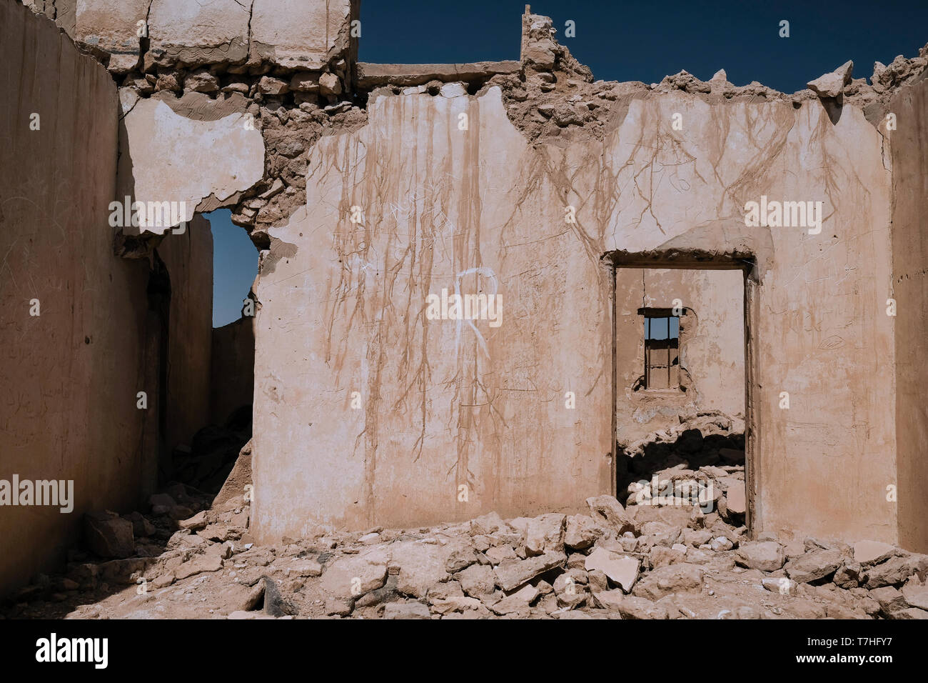 Ruins of an old building on an unmarked road near the Dahl Al Misfir ...
