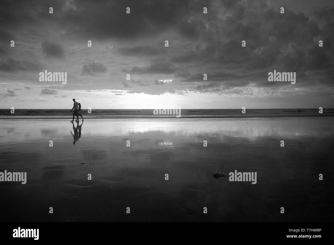 enjoying summer holiday at the beach Stock Photo Alamy