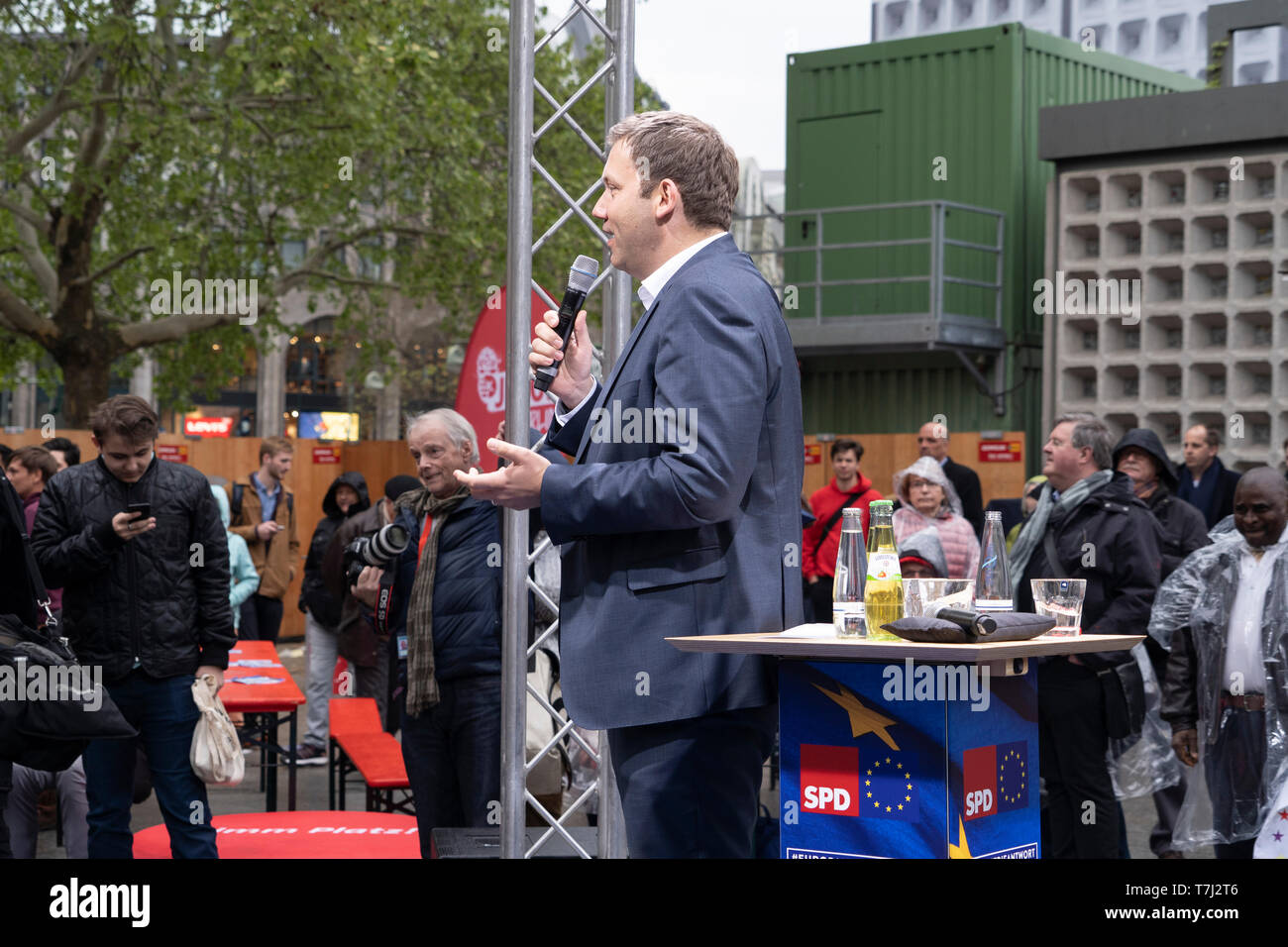 SPD Meeting before UE elections  with Frans Timmermans (Photo by Beata Siewicz / Pacific Press) Stock Photo
