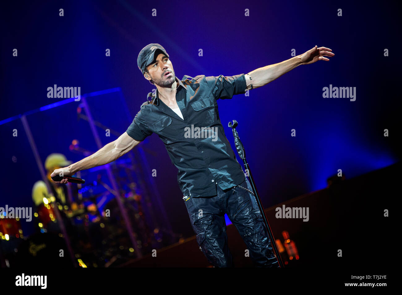 Rome, Italy. 05th May, 2019. Spanish singer Enrique Iglesias in concert ...