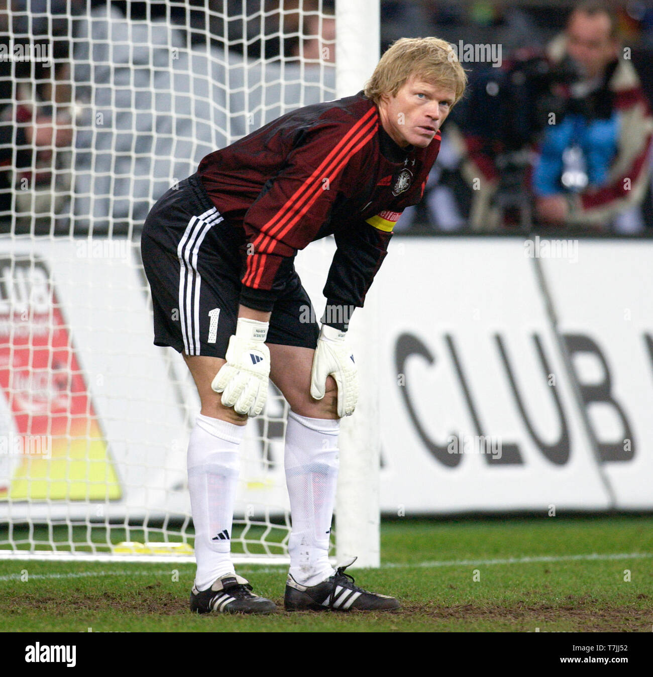 GELSENKIRCHEN - NOVEMBER 15: Oliver Kahn of Germany in action during the  International friendly match between Germany …