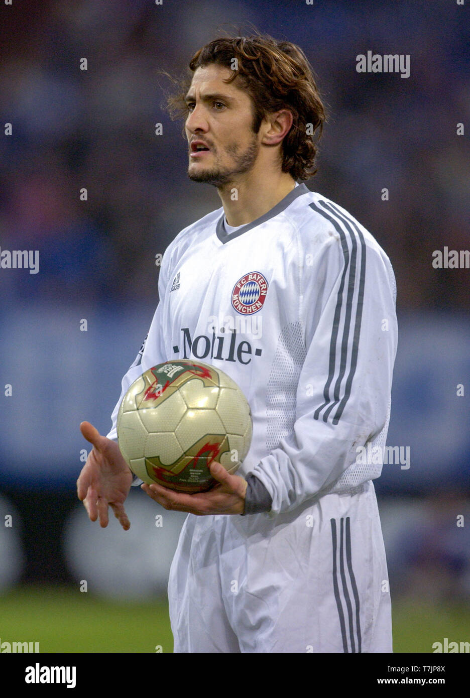 920 fotos e imágenes de alta resolución de Bayern Munchen Bixente Lizarazu - Getty Images
