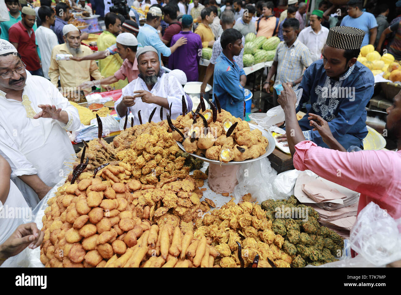 Ramadan bangladesh hi-res stock photography and images - Alamy