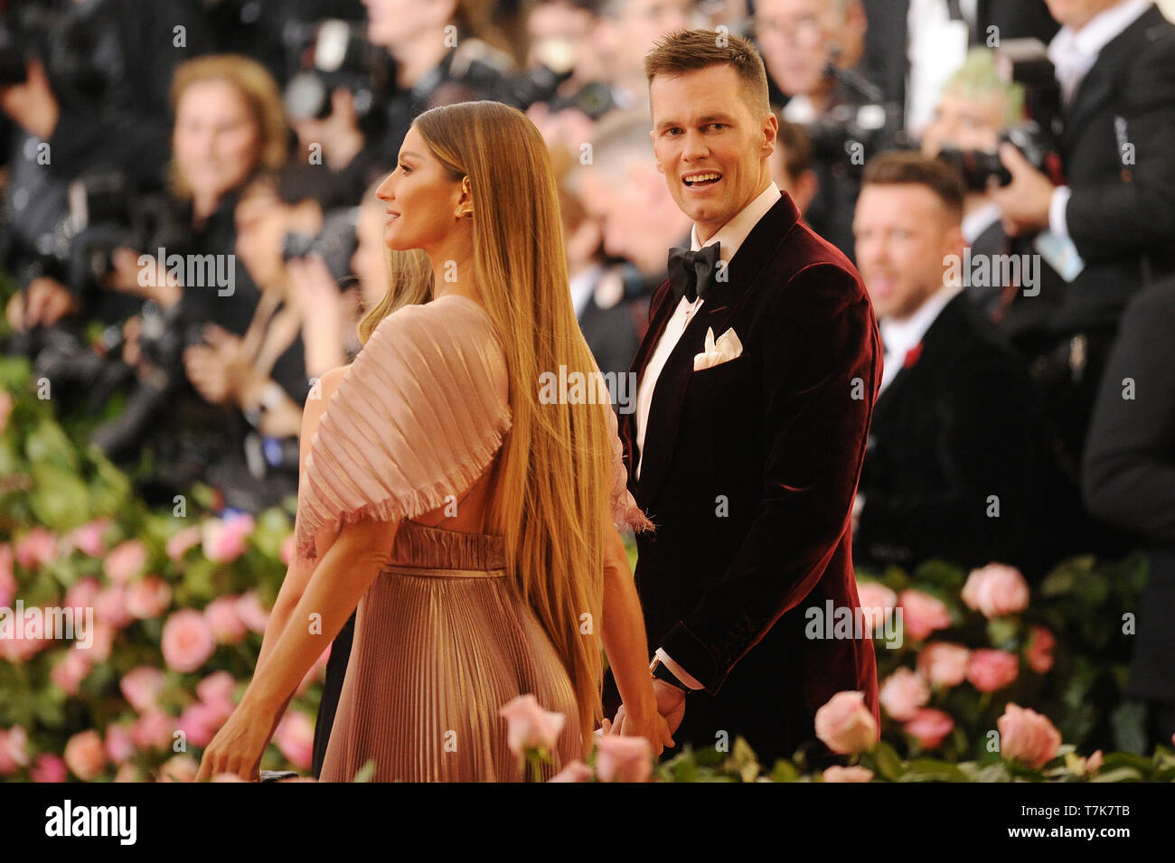 New York Ny Usa 06th May 19 Gisele Bundchen And Tom Brady At The 19 Met