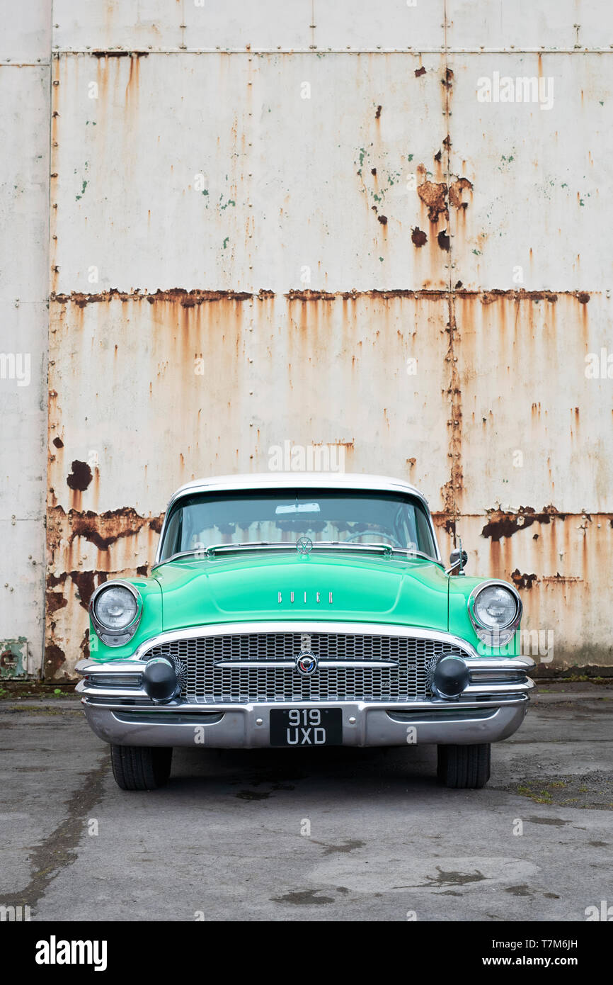 1955 Buick Roadmaster at Bicester heritage centre 'Drive it Day'. Bicester, Oxfordshire, England Stock Photo