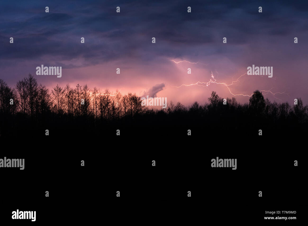 Lighting strikes thunder storm hi-res stock photography and images - Alamy