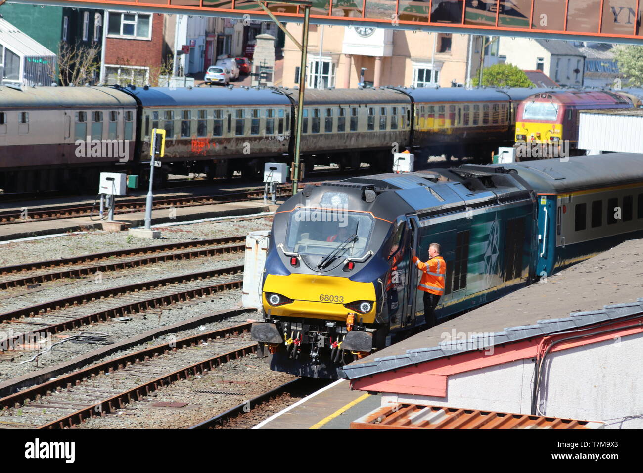 Class 68 locomotives hi res stock photography and images alamy