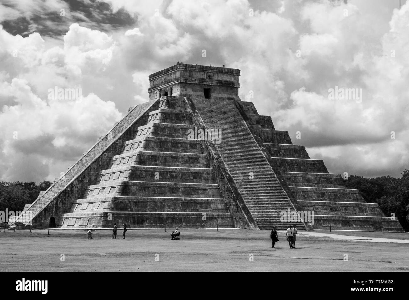 Chichen ItzÃ¡ is an archaeological zone of Mexico in the state of Yucatan. One of the most important cities of the Maya civilization, Chichen ItzÃ¡, i Stock Photo