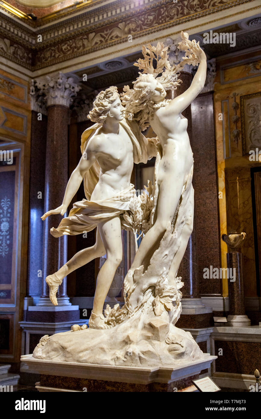 Apollo and Daphne by Italian artist Gian Lorenzo Bernini in the ...