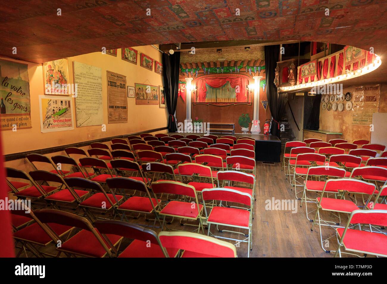 France Rhone Lyon 5th District Old Lyon District Historical Site Listed As World Heritage By Unesco Gourguillon Ascent La Maison De Guignol Theater Stock Photo Alamy