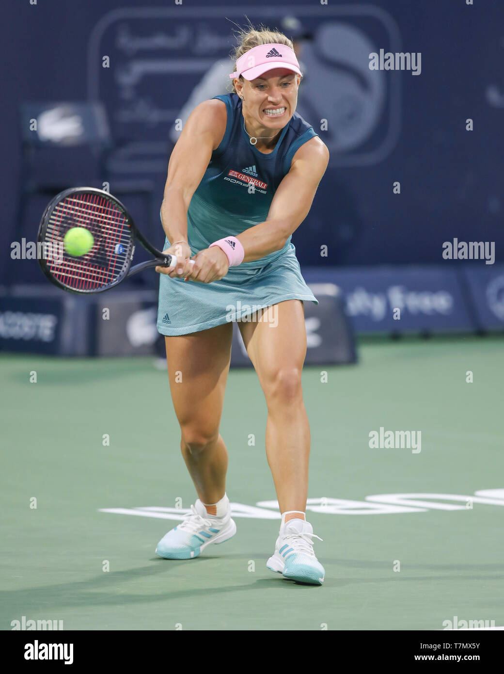 German tennis player Angelique Kerber playing backhand shot during Dubai Tennis  Championships 2019, Dubai, United Arab Emirates Stock Photo - Alamy
