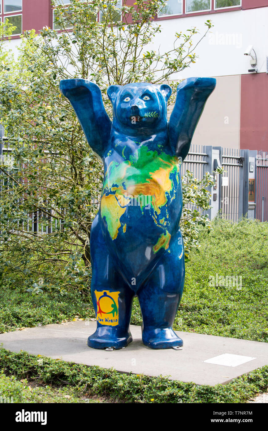 Berlin bear statue hires stock photography and images Alamy