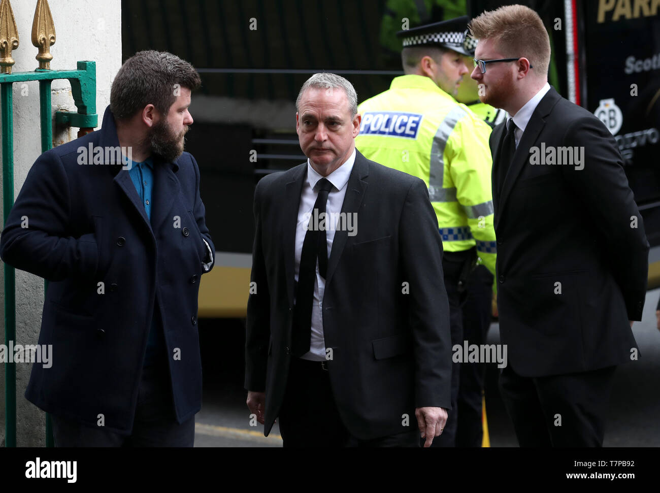 Former Celtic player Paul McStay arrives at St Mary's Church, Glasgow. Stock Photo