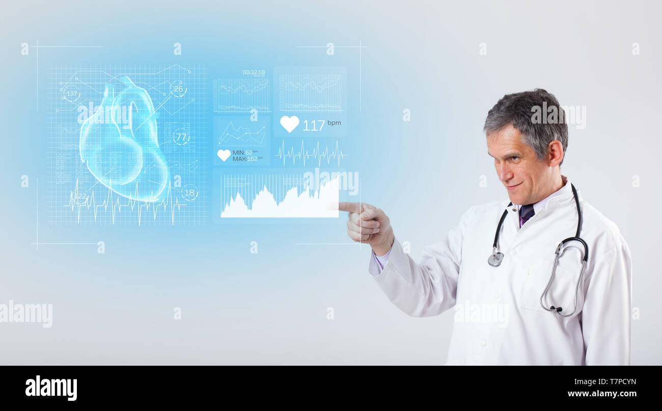 Experienced cardiologist presenting the test results Stock Photo - Alamy